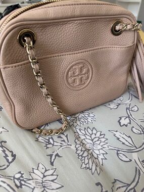Tory Burch Blush Pink Pebbled Leather Chain Shoulder Bag